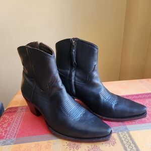 Tecovas Black Leather Short Cowboy Boots